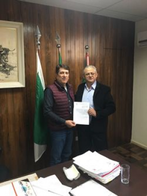 Consórcio Comafen assina convênio com SEAB - Estradas da Integração